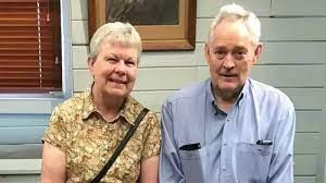 BANQUETE FATAL: Mulher chama ex-sogros para almoço e eles morrem supostamente envenenados