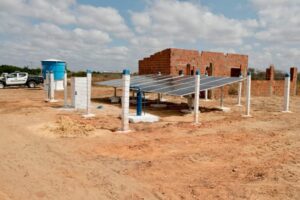 Poço de água tubular tem 100 metros de profundidade e vazão de 10 mil litros/hora - Foto: Sandro Menezes