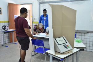 Um dos pontos de votação do estado foi em Extremoz / Foto: José Aldenir