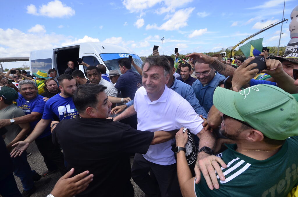 Chegada de Bolsonaro no Aeroporto (65)