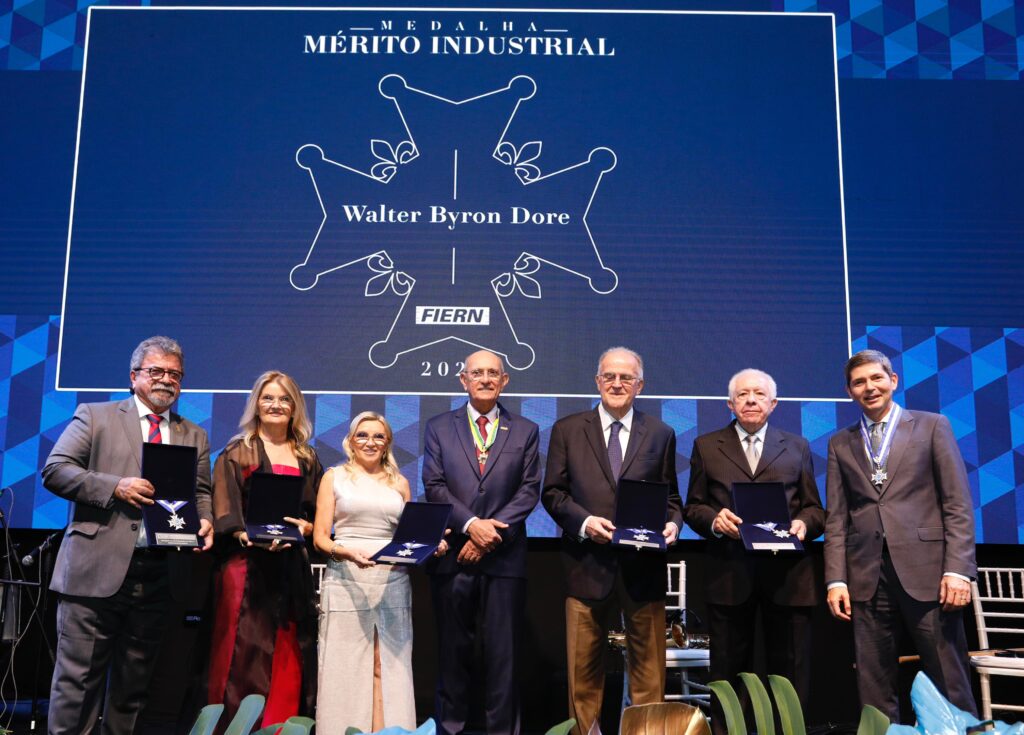 Homenageados receberam no evento maior honraria da indústria do RN